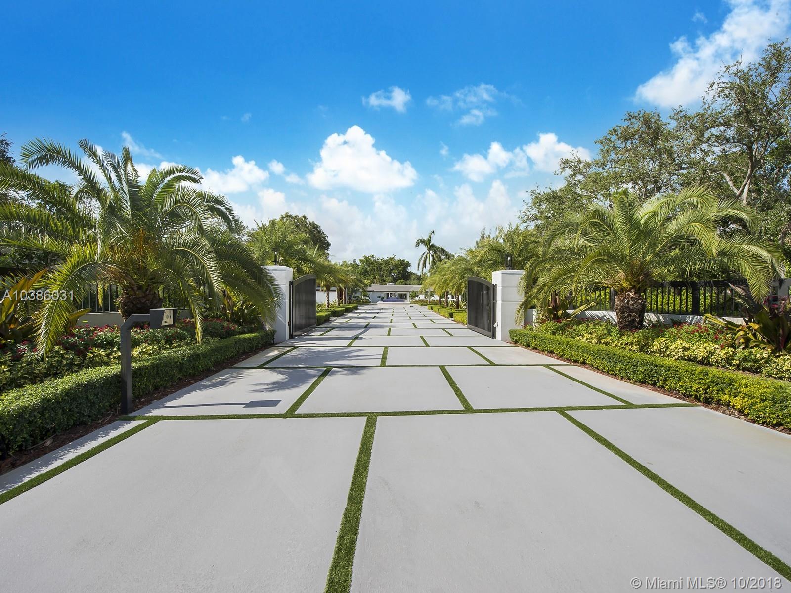 5250 Southwest 62nd Avenue Miami, FL 33155 - Photo 2 of 24