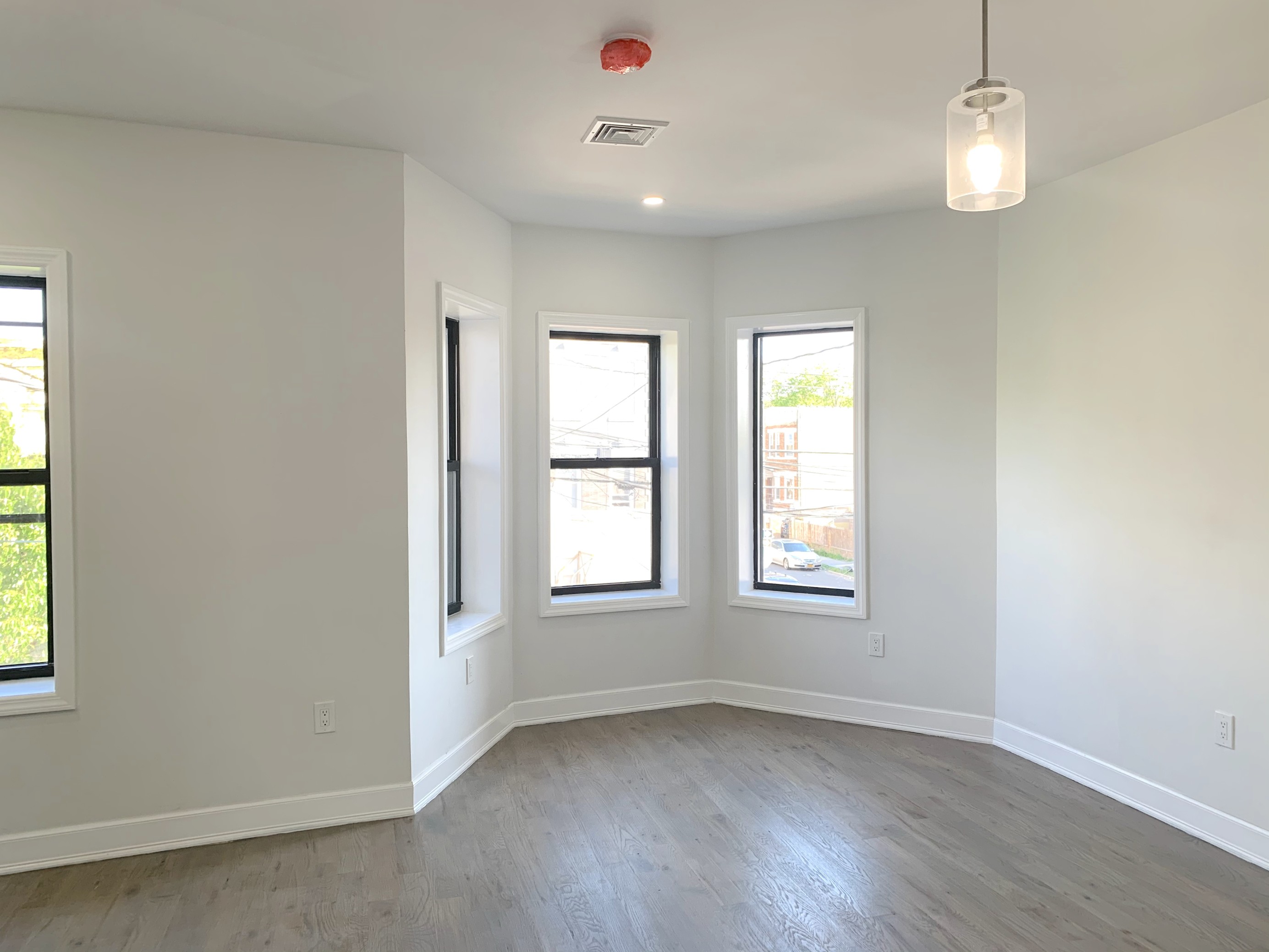 464 Ridgewood Avenue, Unit 2 Brooklyn, NY 11208 - Photo 3 of 8