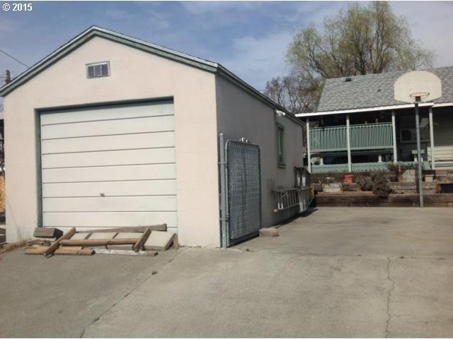 530 East Ridgeway Avenue Hermiston, OR 97838 - Photo 11 of 14 Gallery Image 11