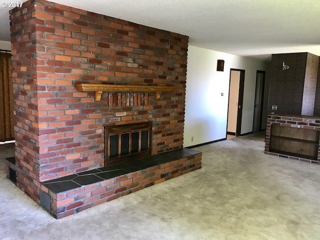 71585 Southwest Valley View Drive Pendleton, OR 97801 - Photo 19 of 32 Gallery Image 19