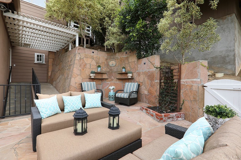 581 Diamond Street Laguna Beach, CA 92651 - Photo 36 of 51