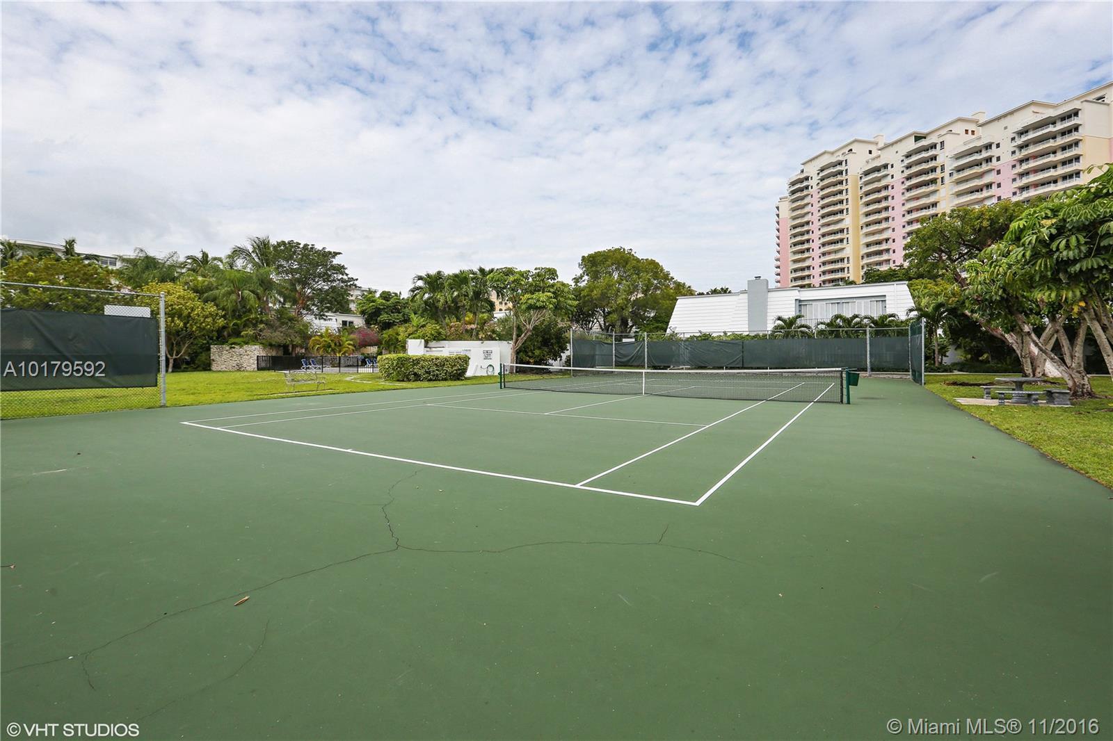 210 Seaview Drive, Unit 403 Key Biscayne, FL 33149 - Photo 12 of 13