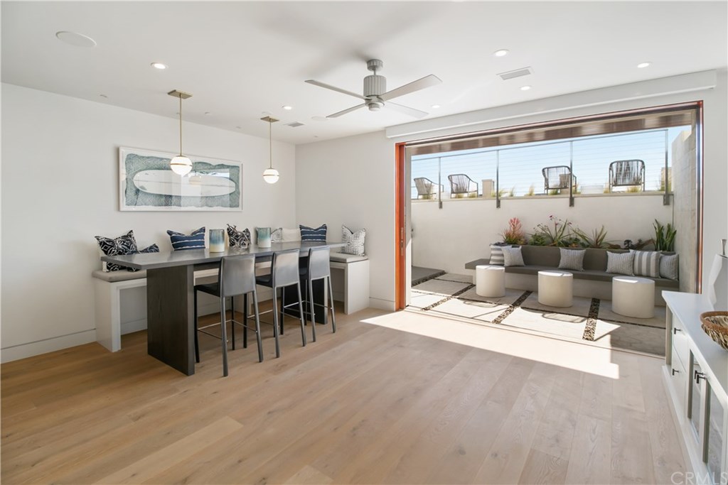 2120 The Strand Hermosa Beach, CA 90254 - Photo 29 of 51