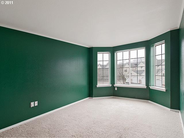 17516 Northwest Springville Road, Unit B1 Portland, OR 97229 - Photo 9 of 16 Gallery Image 9