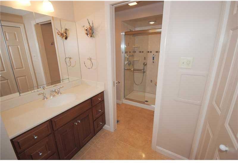 132 Seegar Road Upper St. Clair, PA 15241 - Photo 14 of 23 Gallery Image 14