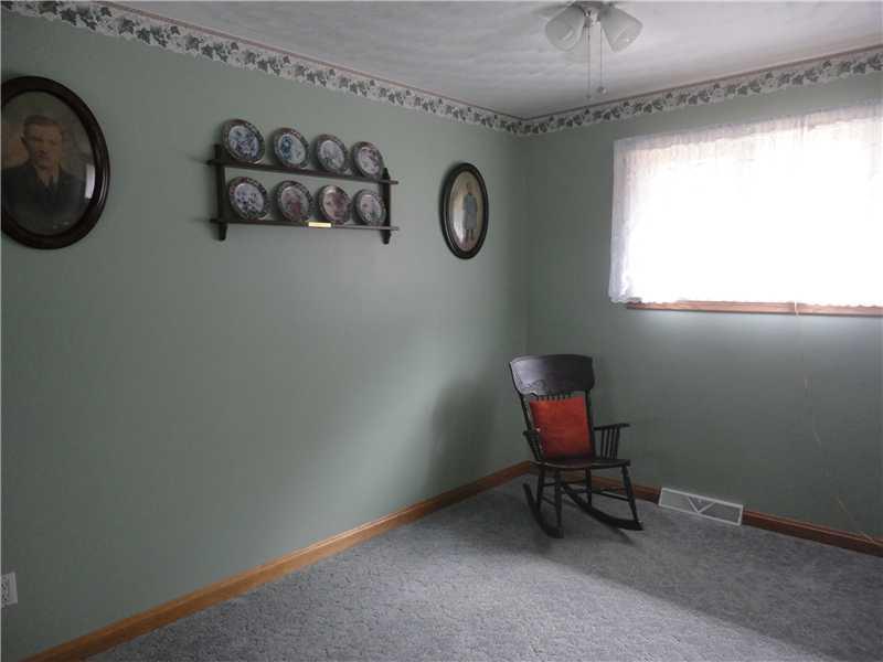 384 Eyth Road Butler, PA 16001 - Photo 14 of 22 Gallery Image 14