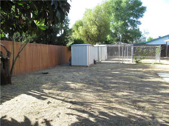 2671 Buena Rosa Fallbrook, CA 92028 - Photo 11 of 21 Gallery Image 11