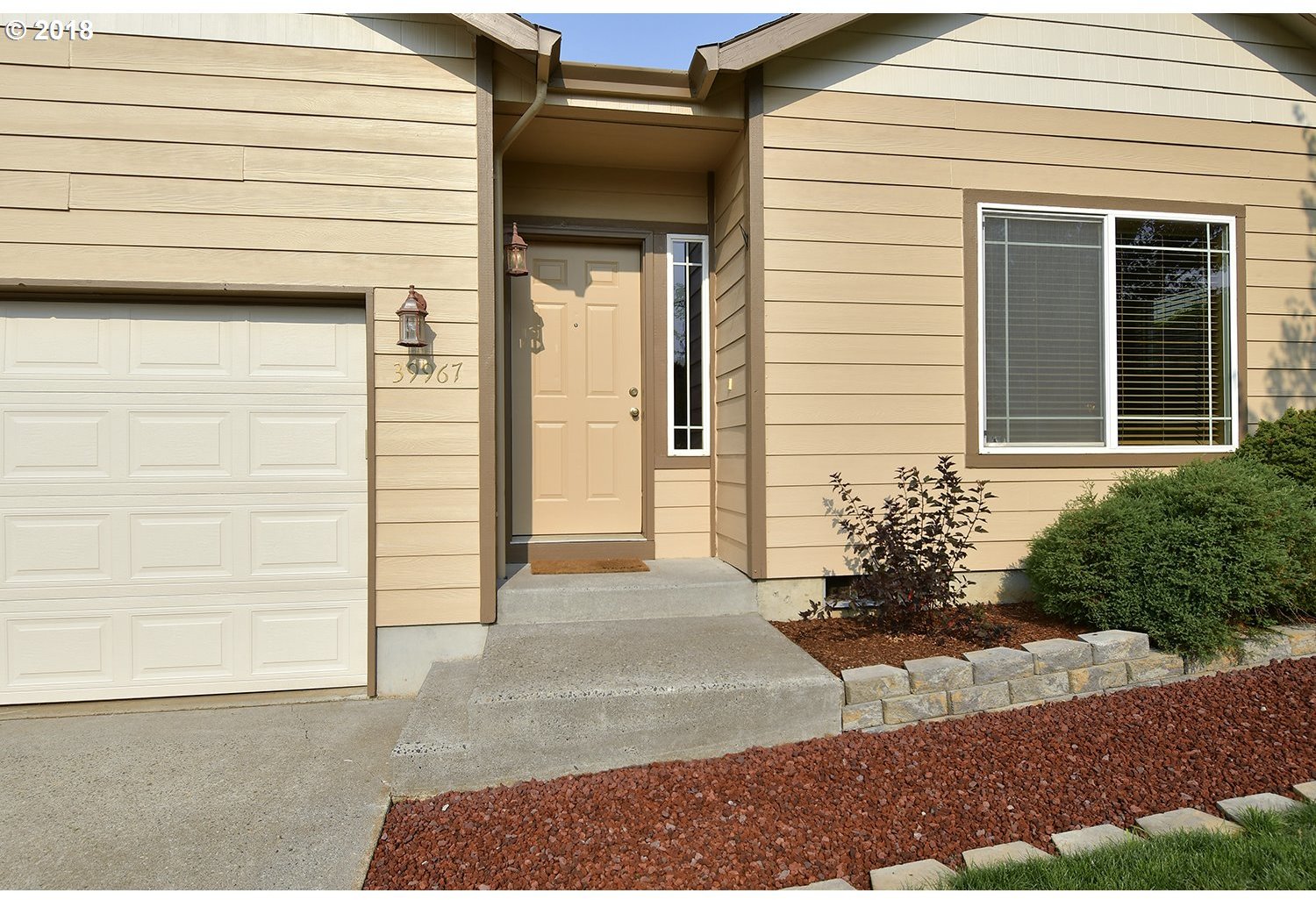 39967 Mitchell Court Sandy, OR 97055 - Photo 2 of 15 Gallery Image 2