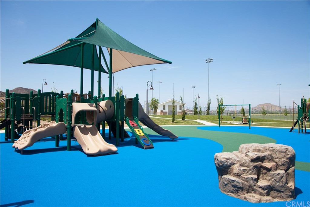 24445 Division Menifee, CA 92584 - Photo 5 of 9