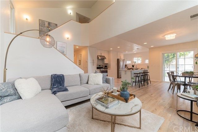 $1,799,999 | 397 La Perle Lane, Costa Mesa, CA 92627