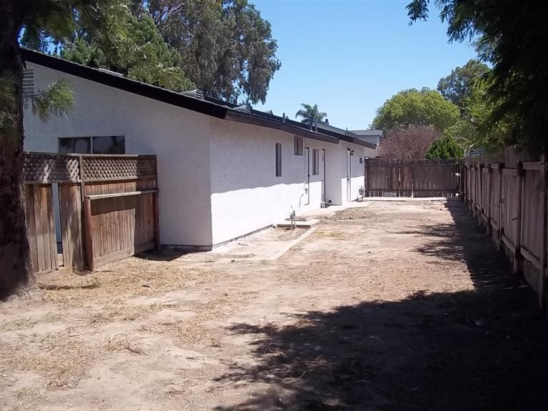 4404 Thatch Avenue Bakersfield, CA 93313 - Photo 19 of 20