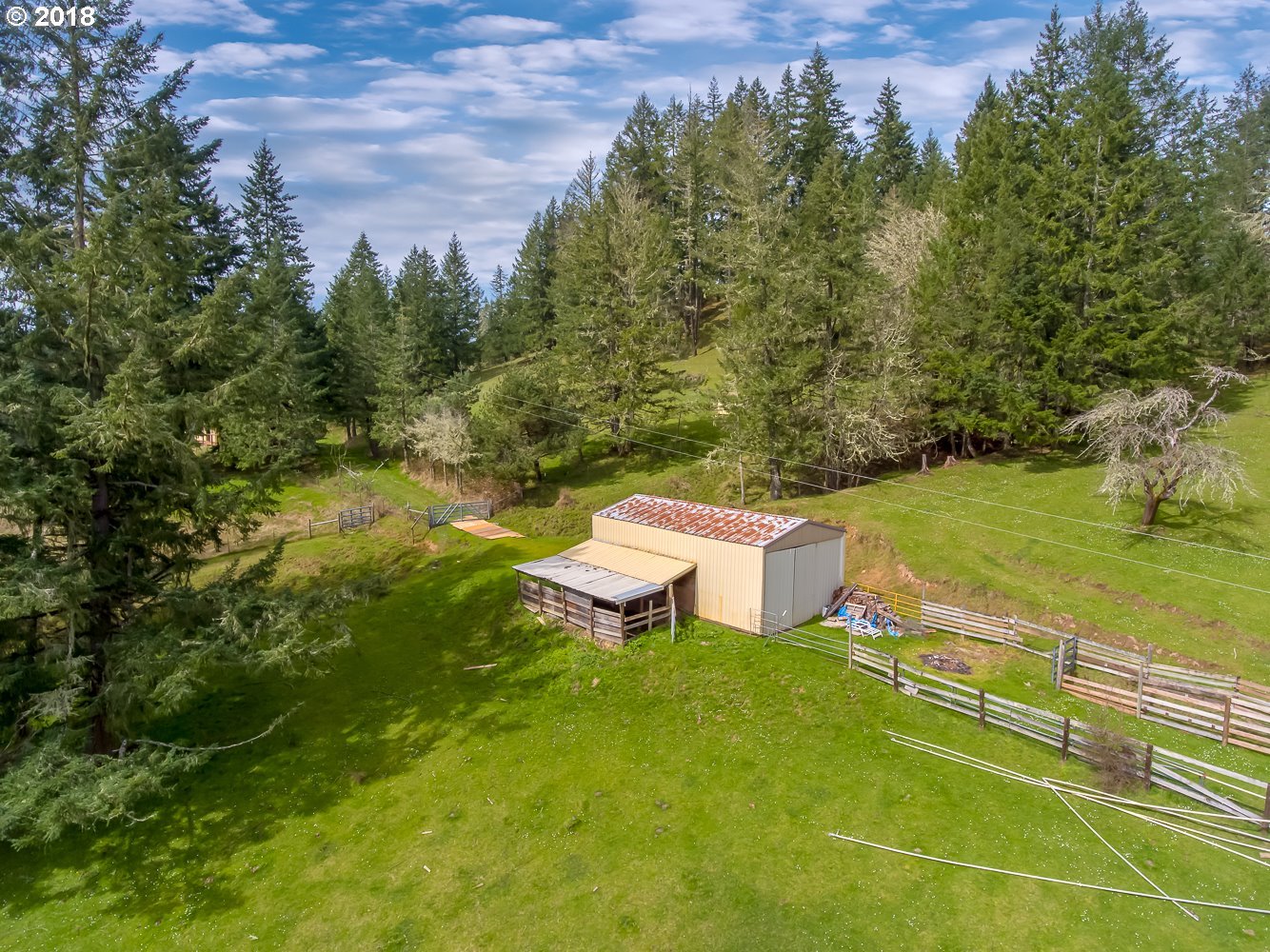 359 London Hill Road Yoncalla, OR 97499 - Photo 7 of 32