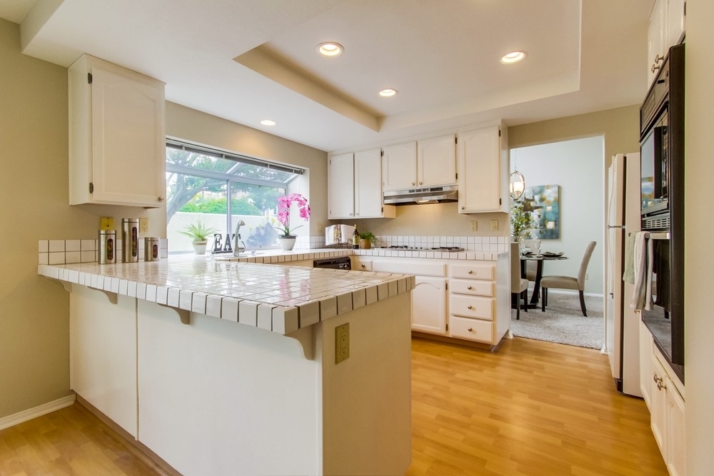 3729 Scenic Way Oceanside, CA 92056 - Photo 7 of 18