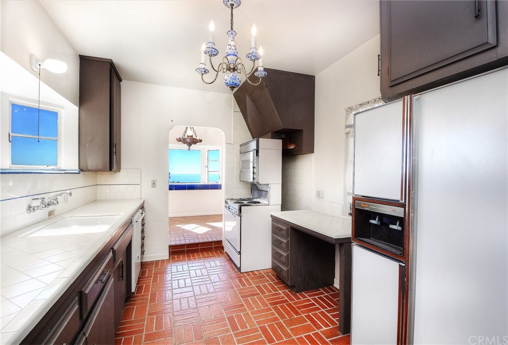 250 High Drive Laguna Beach, CA 92651 - Photo 20 of 29