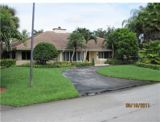 10100 Southwest 95th Avenue Miami, FL 33176 - Photo 1 of 14