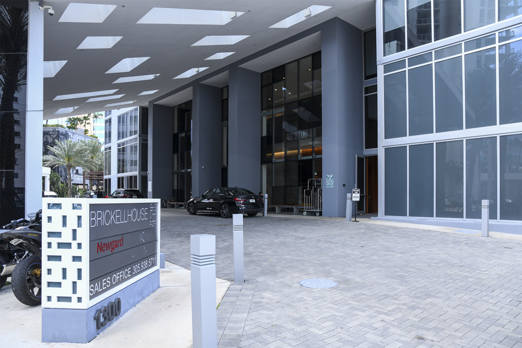 Brickellhouse 1300 Brickell Bay Dr, Miami, FL 33131 - Photo 3 of 3