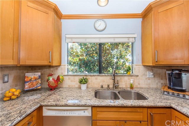 131 Remington, Unit 239 Irvine, CA 92620 - Photo 14 of 36 Stainless steel appliances add a contemporary flair!