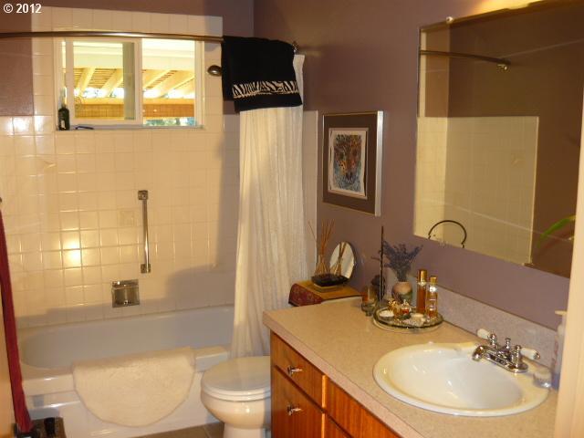 1179 Princeton Road Woodburn, OR 97071 - Photo 16 of 16 Gallery Image 16