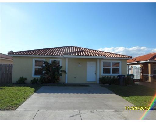 25744 Southwest 128th Avenue Homestead, FL 33032 - Photo 1 of 14