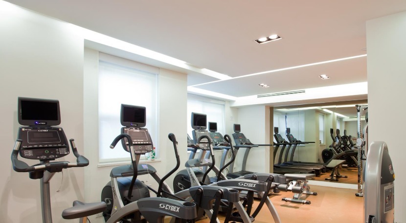 The Brevoort 11 5th Ave, Manhattan, NY 10003 - Photo 12 of 13