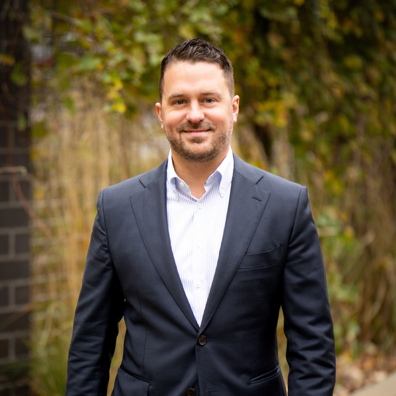 Headshot of Daniel Lloyd