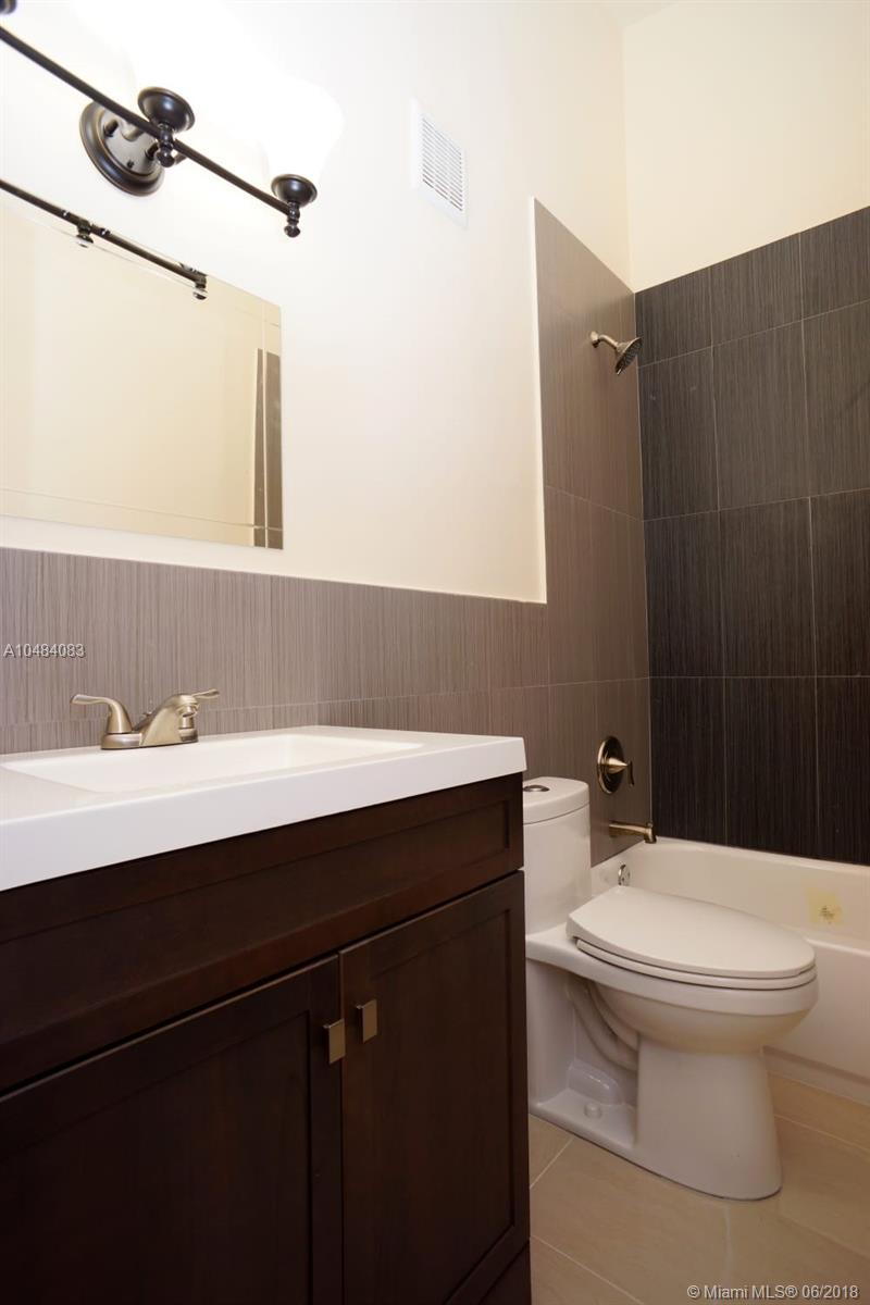 1820 West 58th Street, Unit 251 Hialeah, FL 33012 - Photo 23 of 30