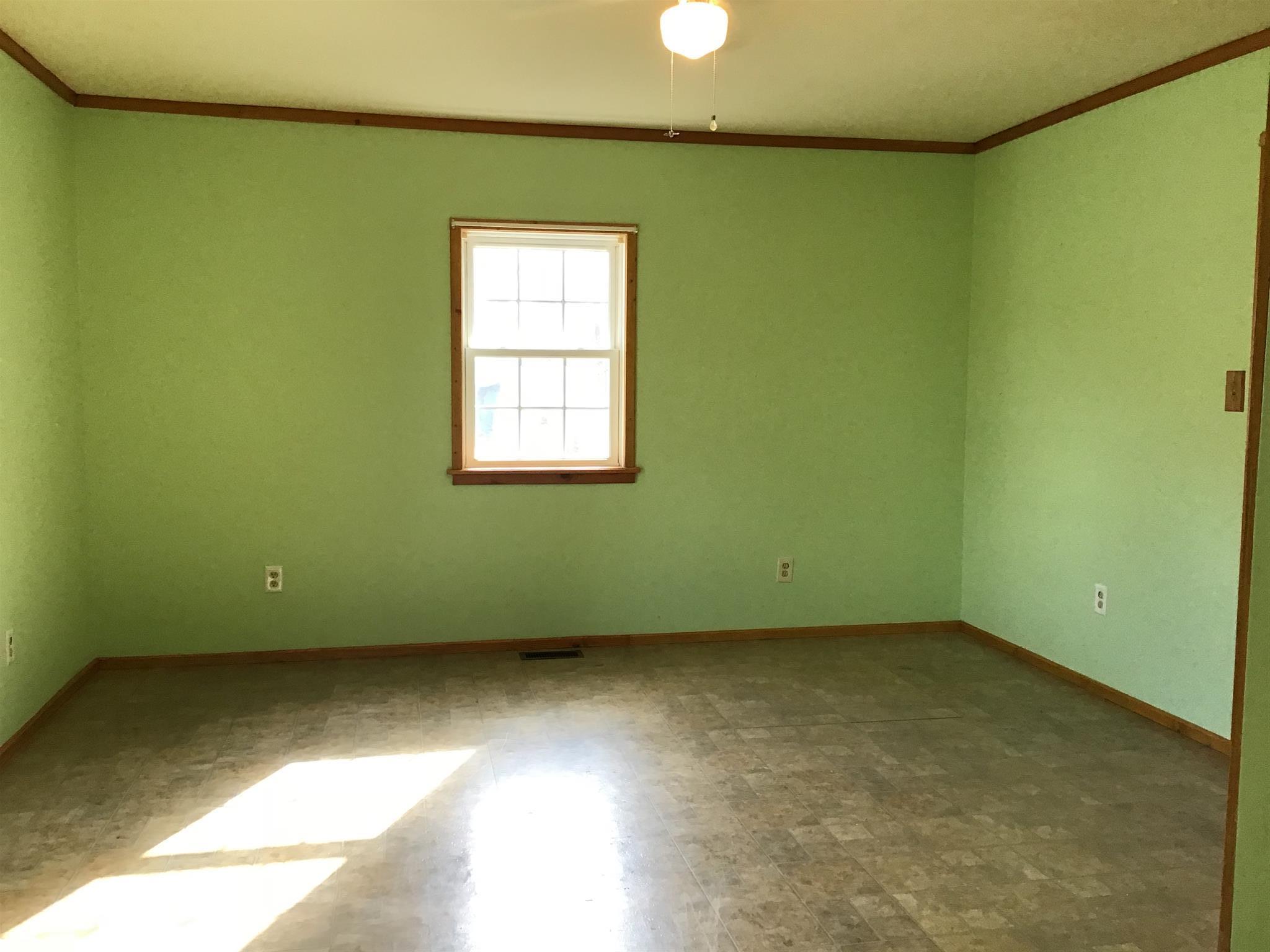 212 Rockhouse Road Hohenwald, TN 38462 - Photo 4 of 14 Gallery Image 4