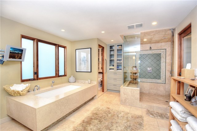 253 Emerald Bay Laguna Beach, CA 92651 - Photo 23 of 59