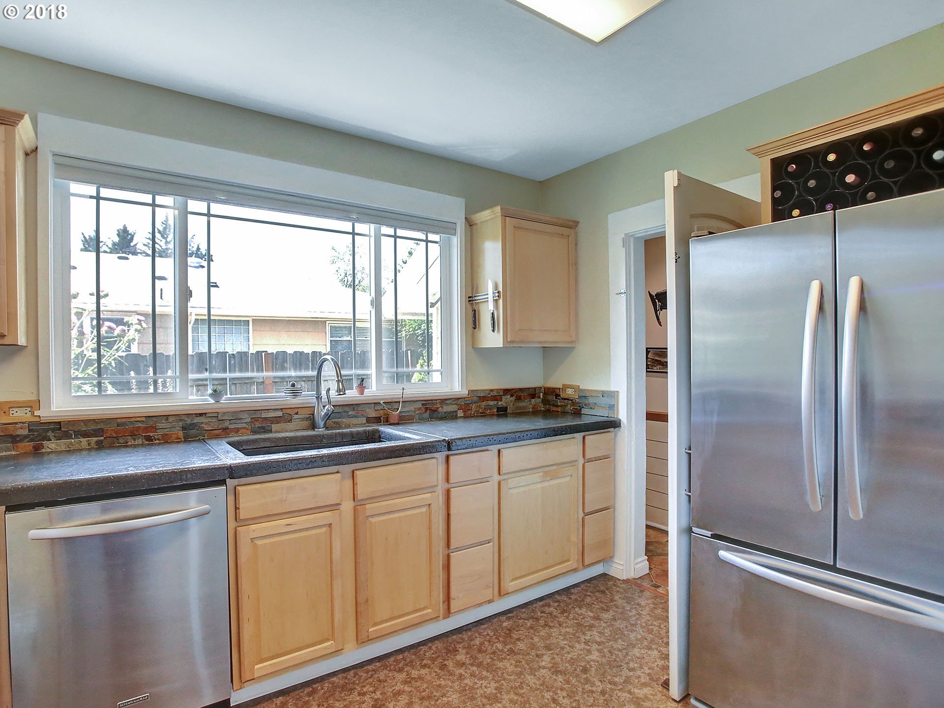 3137 Northeast Rosa Parks Way Portland, OR 97211 - Photo 10 of 29 Gallery Image 10