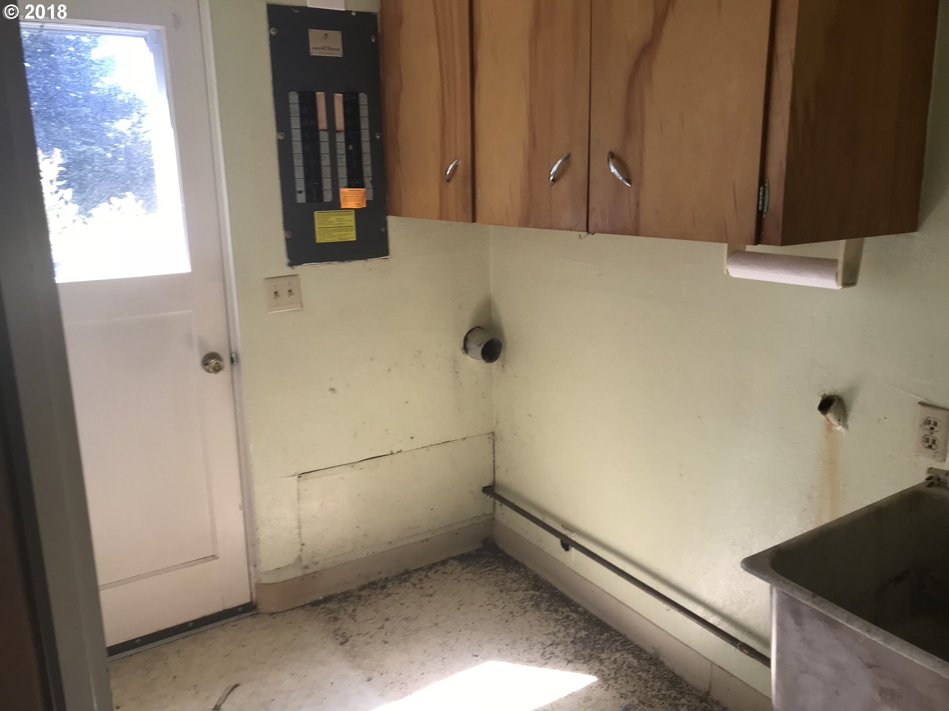 29825 Hounddog Road Gold Beach, OR 97444 - Photo 18 of 28 Gallery Image 18