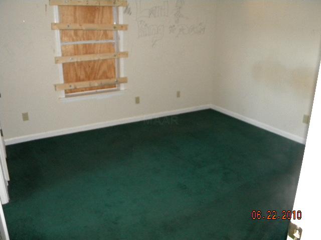 1270 Tahoe Road Memphis, TN 38109 - Photo 10 of 12 Gallery Image 10