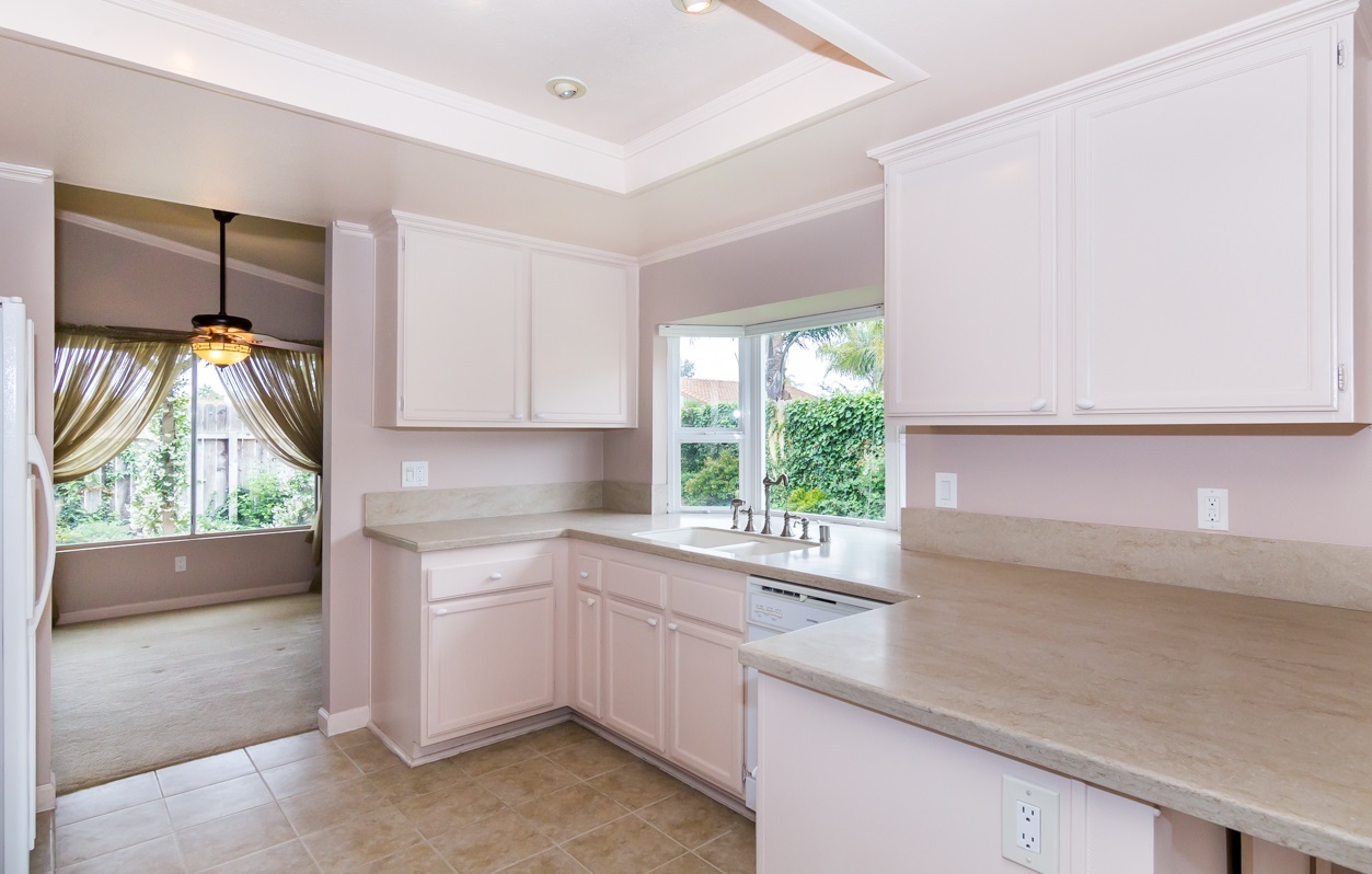 4843 Sumac Place Oceanside, CA 92057 - Photo 8 of 25