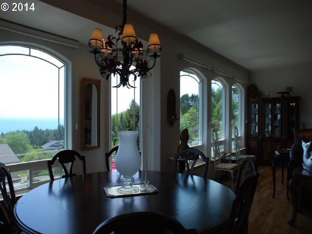 805 Riviera Court Brookings, OR 97415 - Photo 5 of 16 Gallery Image 5