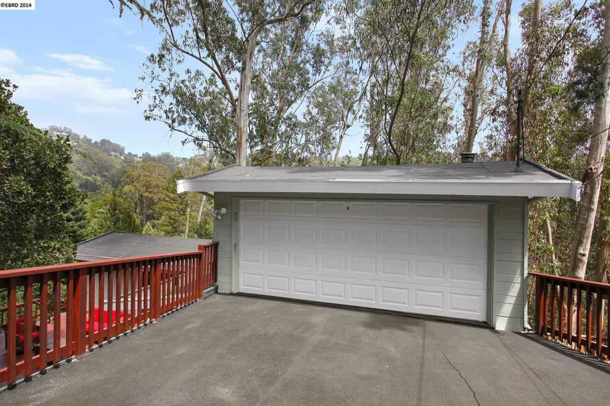 6072 Valley View Road Oakland, CA 94611 - Photo 1 of 1 Gallery Image 1