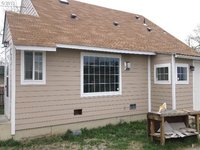 838 Southwest 14th Street Pendleton, OR 97801 - Photo 6 of 11