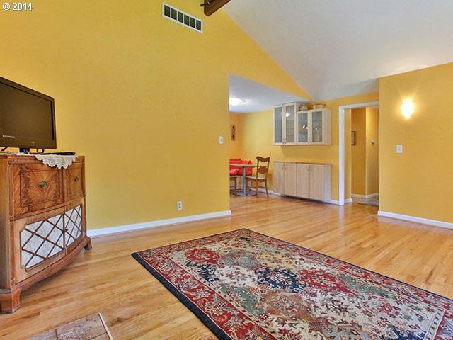 9035 Southwest Rambler Lane Portland, OR 97223 - Photo 3 of 14