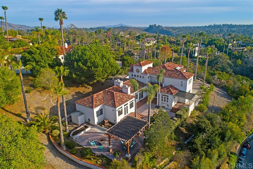 1240 Rancho Encinitas Drive Encinitas, CA 92024 - Photo 2 of 25
