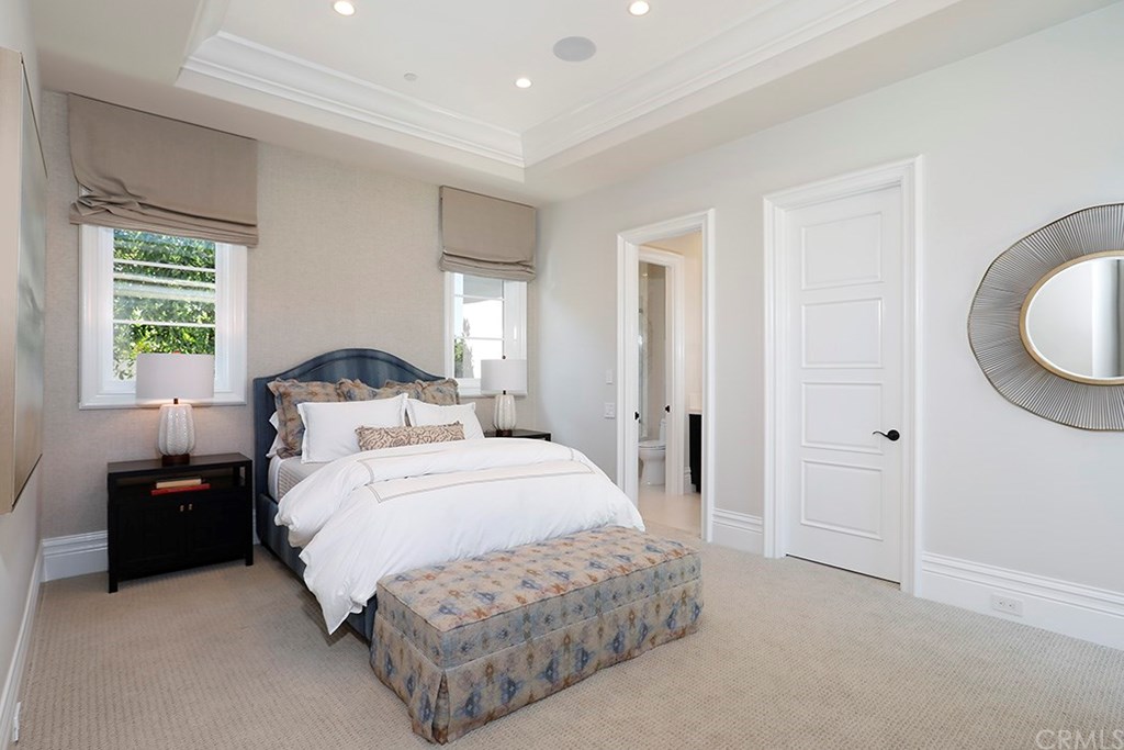 4521 Roxbury Road Corona del Mar, CA 92625 - Photo 21 of 40