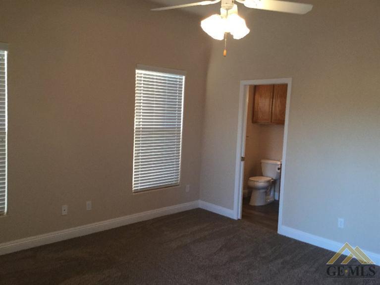 1320 Gretlein Road Bakersfield, CA 93308 - Photo 18 of 20 Gallery Image 18