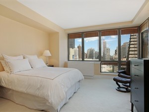 2 Columbus Avenue, Unit 16B Manhattan, NY 10019 - Photo 3 of 6
