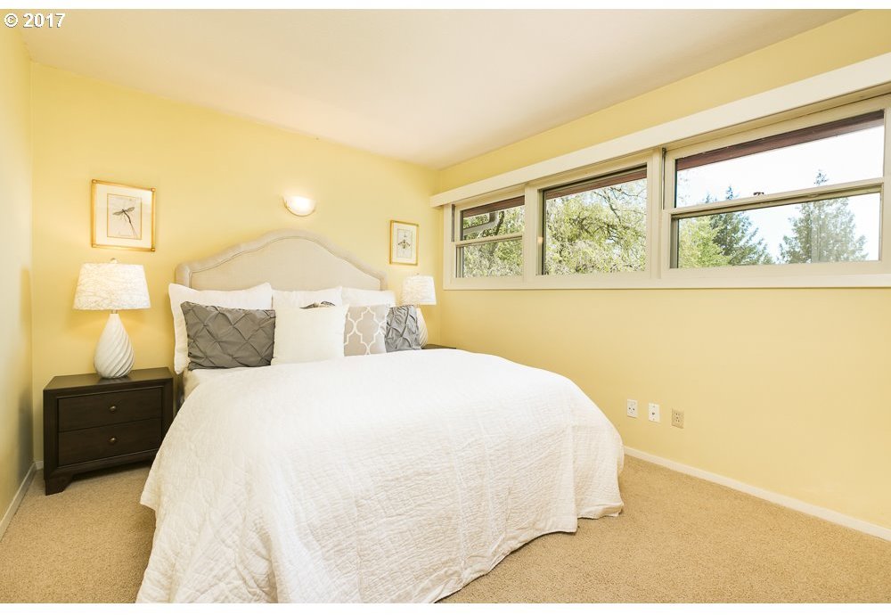 1515 Southwest Flower Street Portland, OR 97239 - Photo 14 of 32 Gallery Image 14