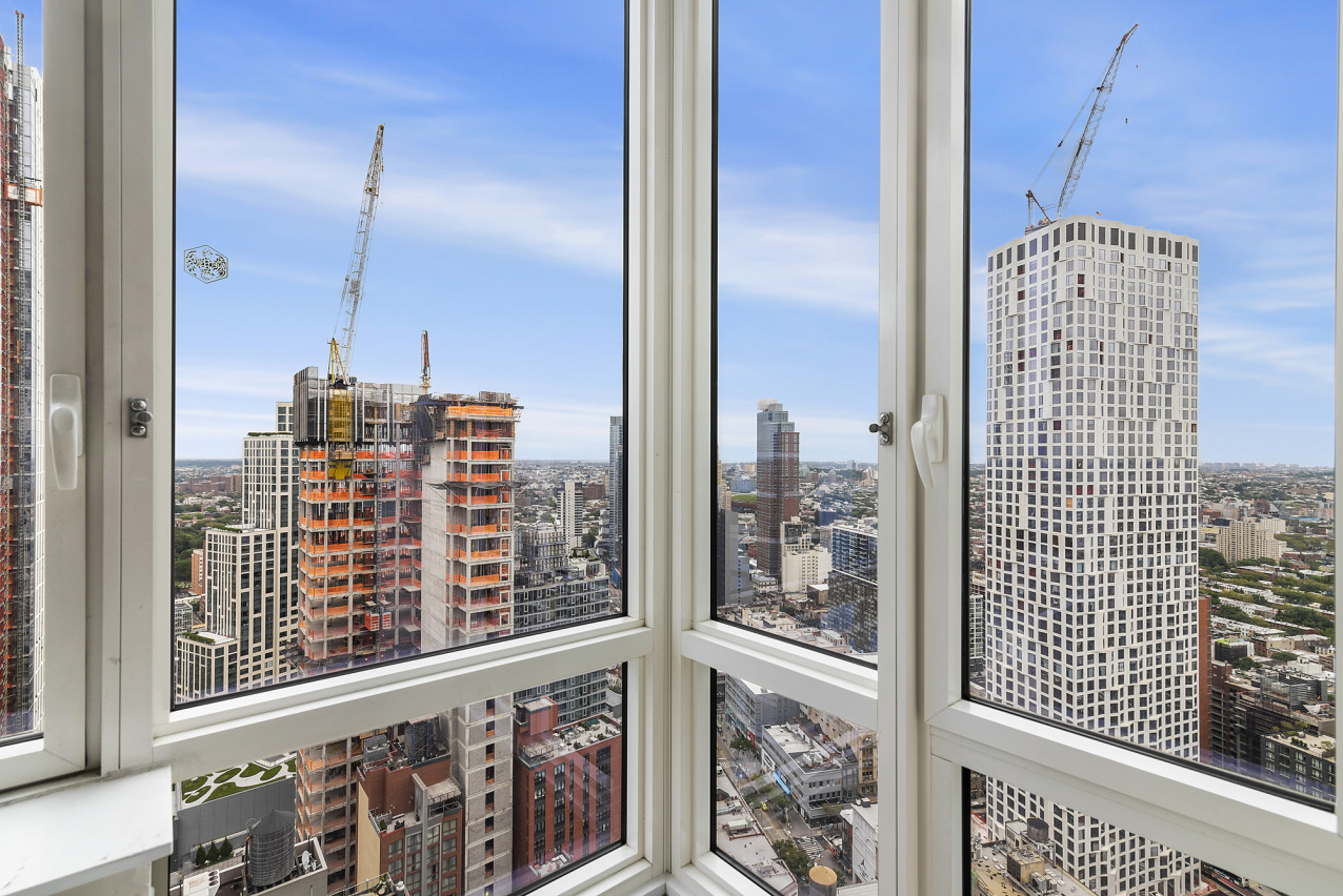 388 Bridge Street, Unit 41E Brooklyn, NY 11201 - Photo 4 of 10