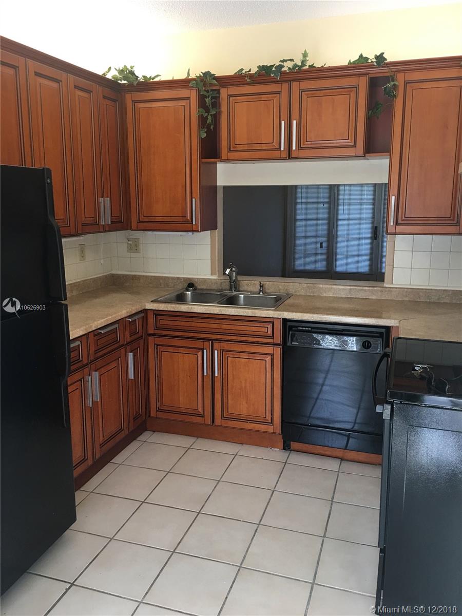 4755 South Hemingway Circle, Unit 4755 Margate, FL 33063 - Photo 2 of 16