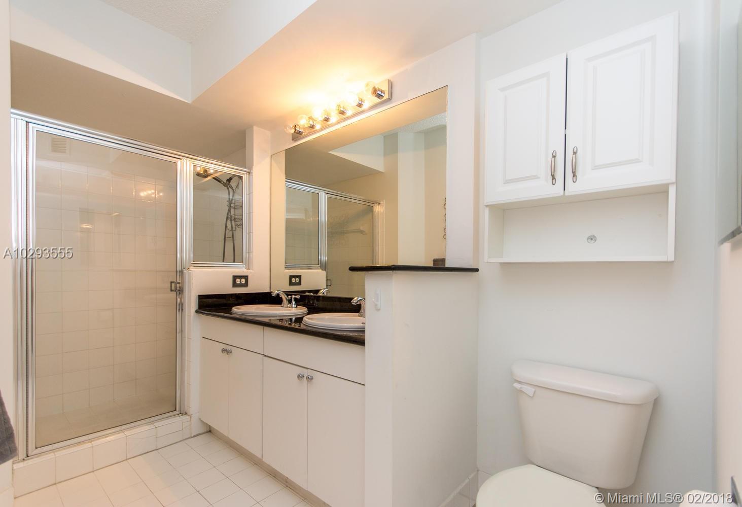 17100 North Bay Road, Unit 1415 Sunny Isles Beach, FL 33160 - Photo 25 of 35