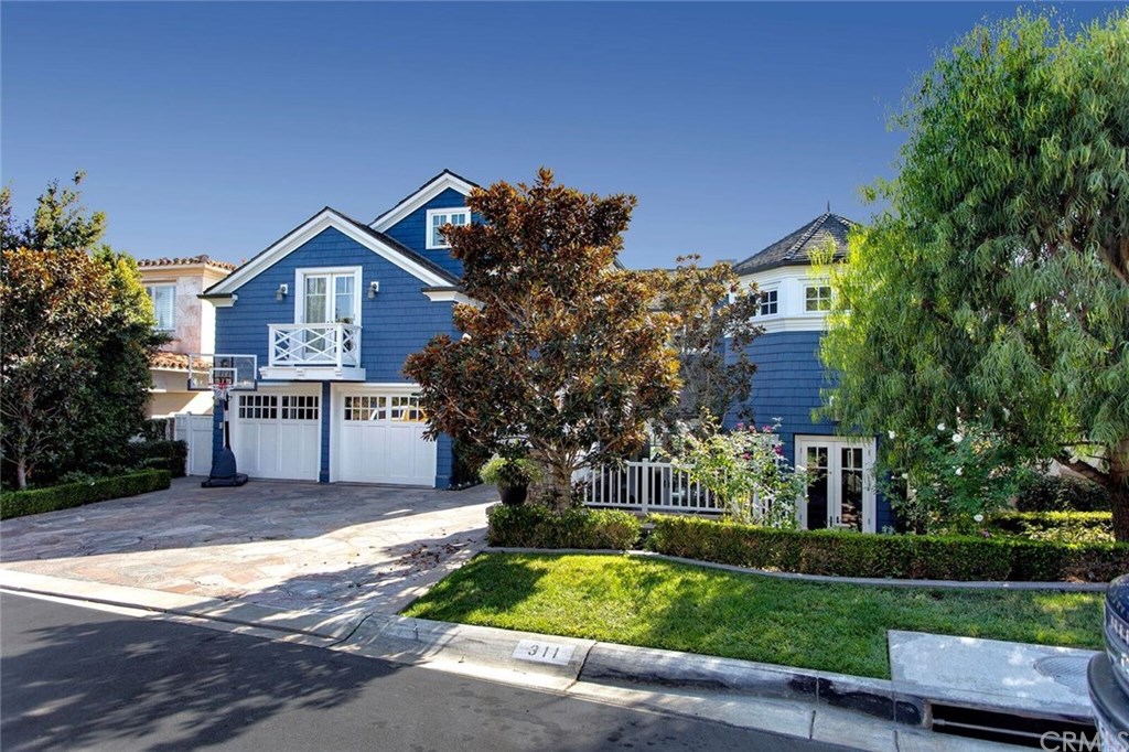 311 Kings Road Newport Beach, CA 92663 - Photo 3 of 50