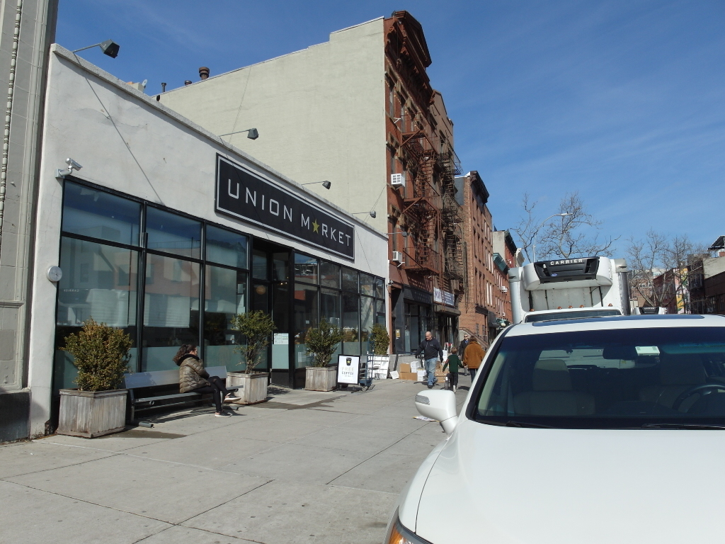 379 Clinton Street, Unit 2 Brooklyn, NY 11231 - Photo 11 of 12