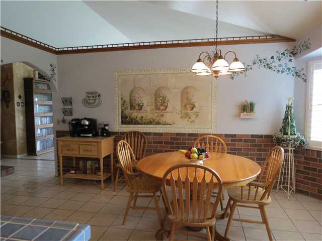 2848 Los Alisos Drive Fallbrook, CA 92028 - Photo 6 of 23