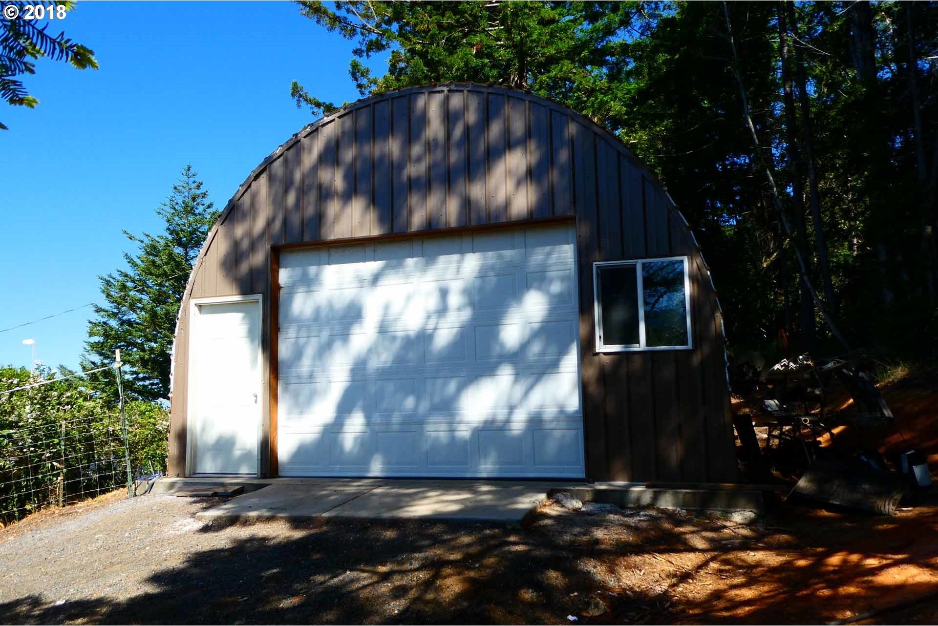 37163 Arizona Ranch Road Port Orford, OR 97465 - Photo 4 of 32 Gallery Image 4