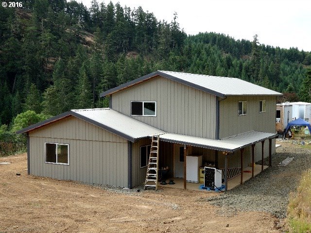 7151 Upper Olalla Road Winston, OR 97496 - Photo 2 of 32