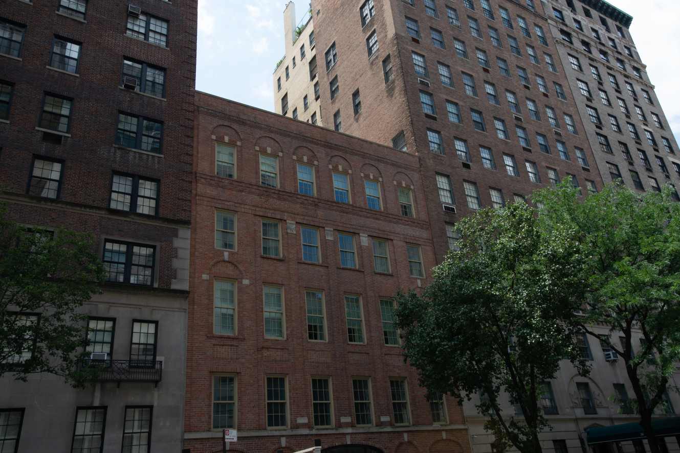 40 E 72nd St, Manhattan, NY 10021 - Photo 2 of 2
